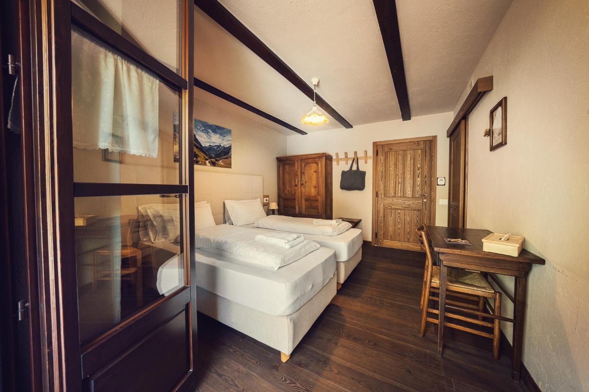 Albergo Locanda Mistral Acceglio Zewnętrze zdjęcie