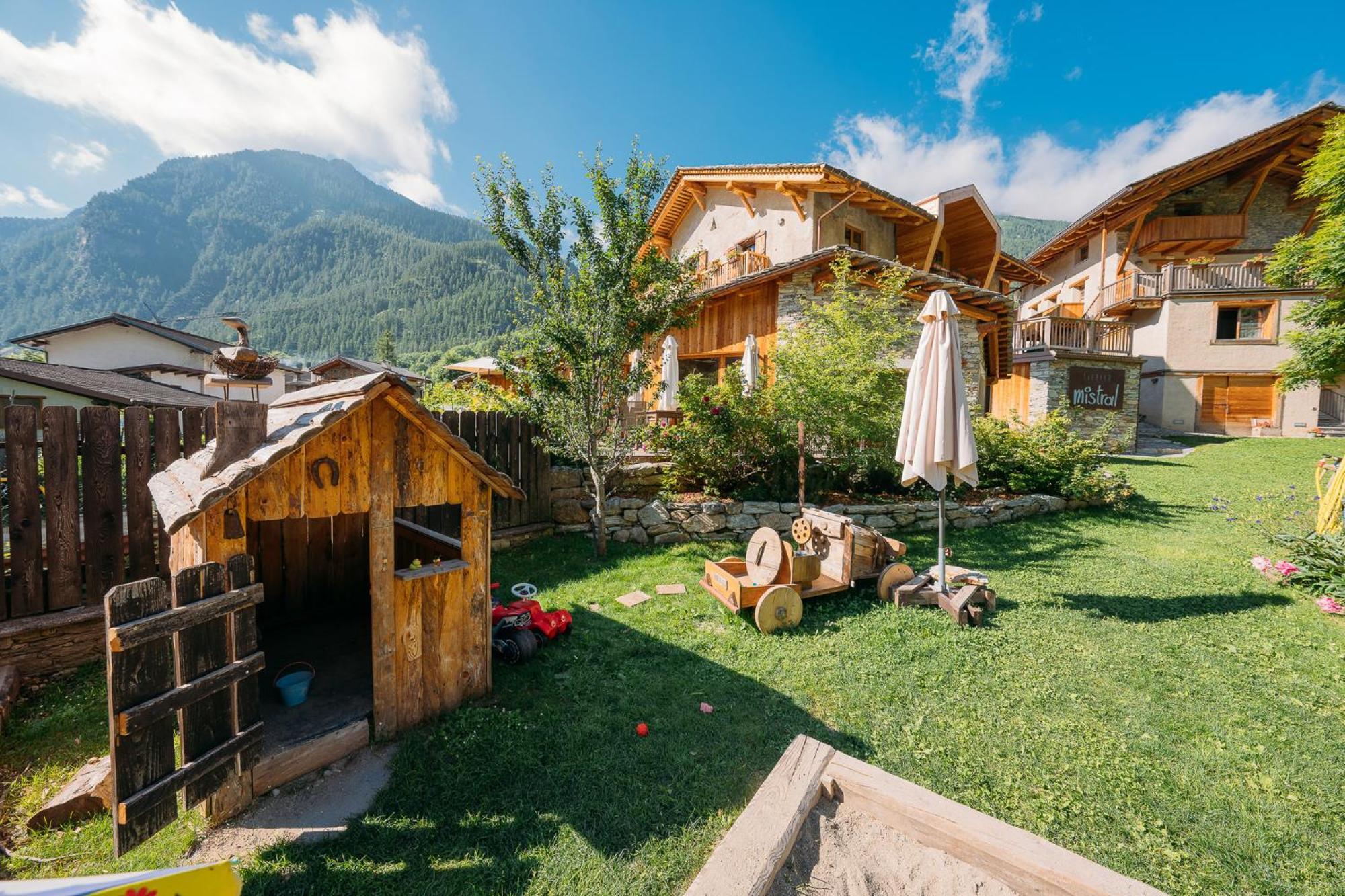 Albergo Locanda Mistral Acceglio Zewnętrze zdjęcie